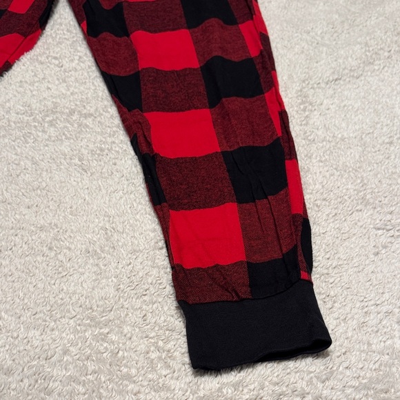 🎄 EUC Unisex Old Navy Red & Black Buffalo Plaid Pajama Pants – Size S - Picture 2 of 9